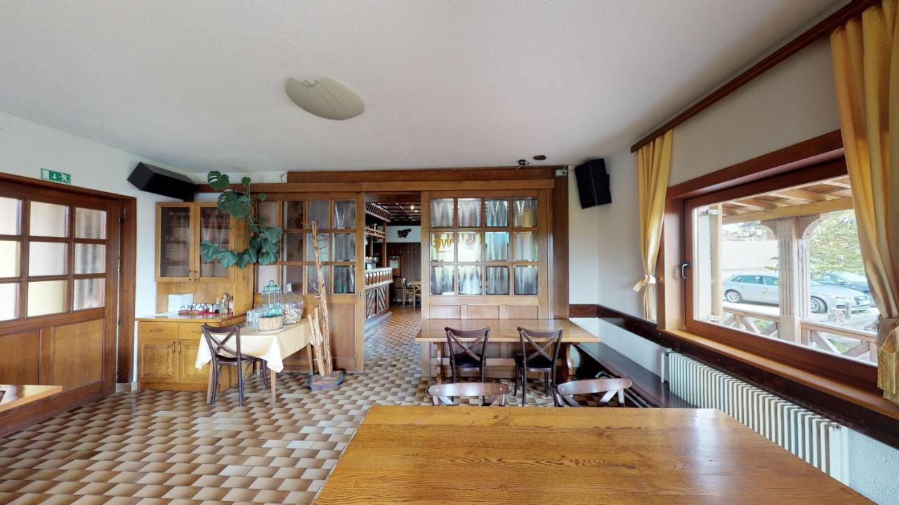 Guest House Domacija Krnc Hrib pri Hinjah Exteriör bild